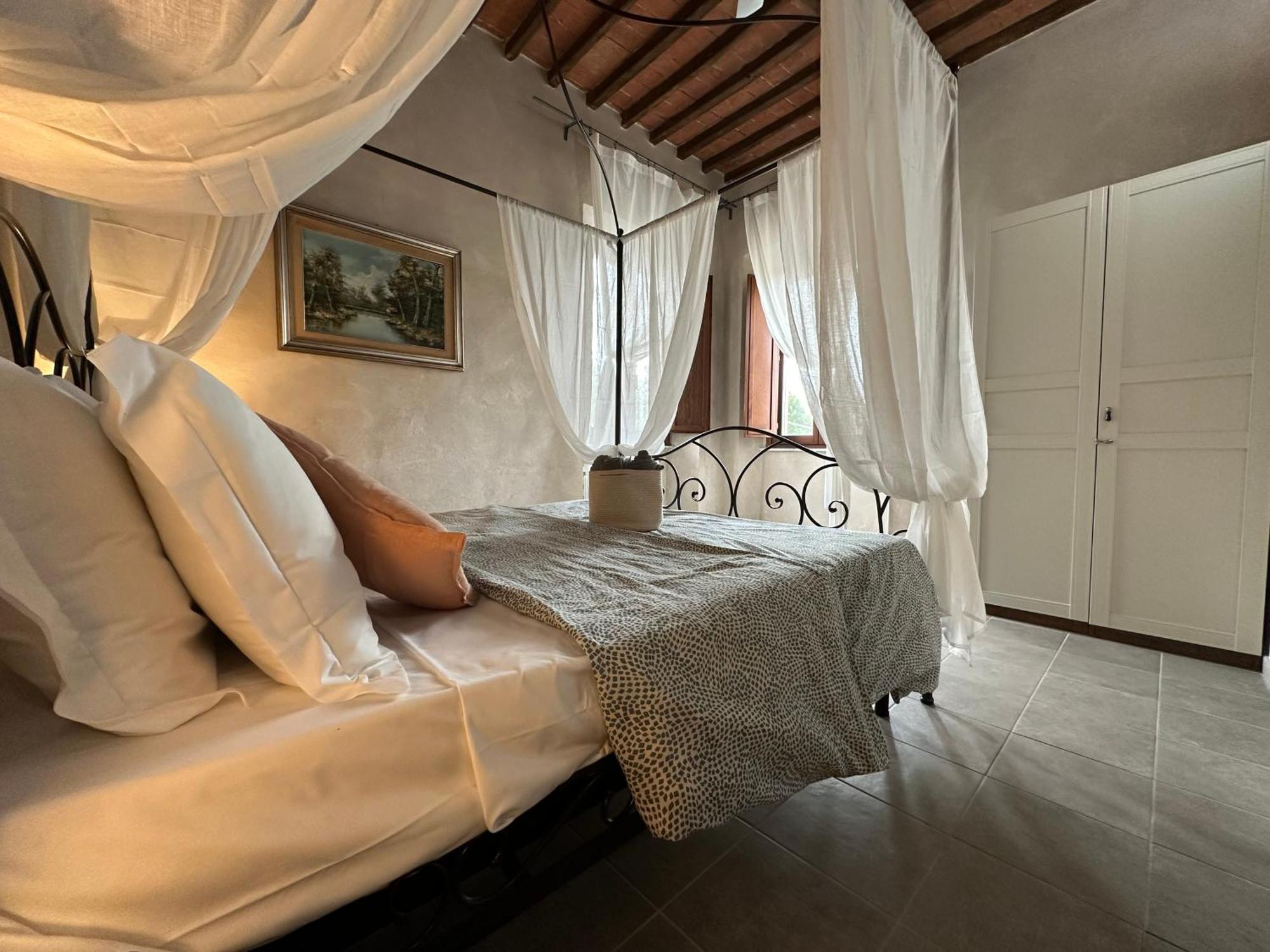 Il Casale Toscano: Pisa Tower Proximity with Self Check-In Room photo
